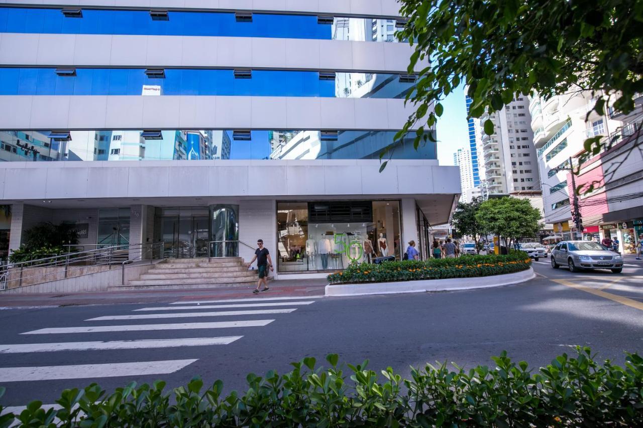 Apartamento Av. Brasil Frente Sh. Atlantico Balneário Camboriú Esterno foto
