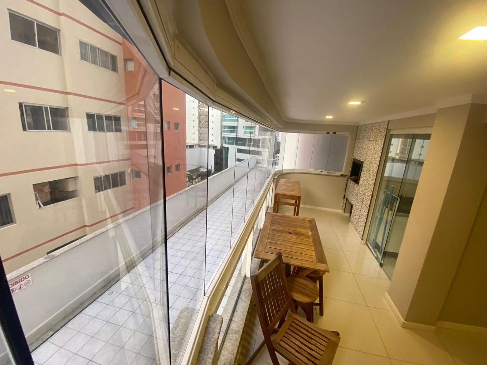 Apartamento Av. Brasil Frente Sh. Atlantico Balneário Camboriú Esterno foto